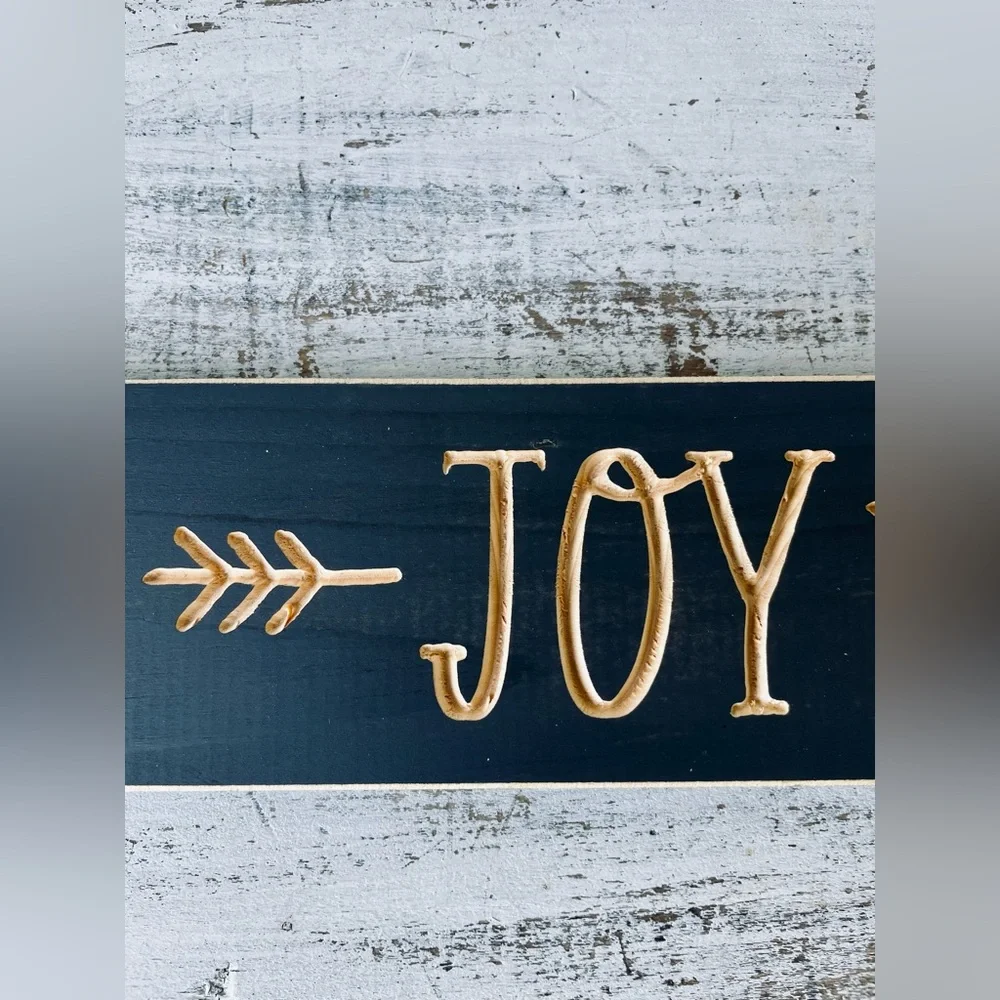 *Joy to the World Engraved Sign 24”x3.5” - Picture 6 of 13